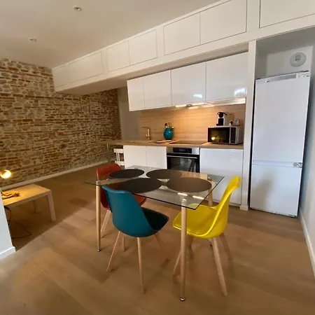 Enormous Charm T2 Historic Center Laundry Fiber Διαμέρισμα