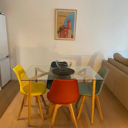 Enormous Charm T2 Historic Center Laundry Fiber